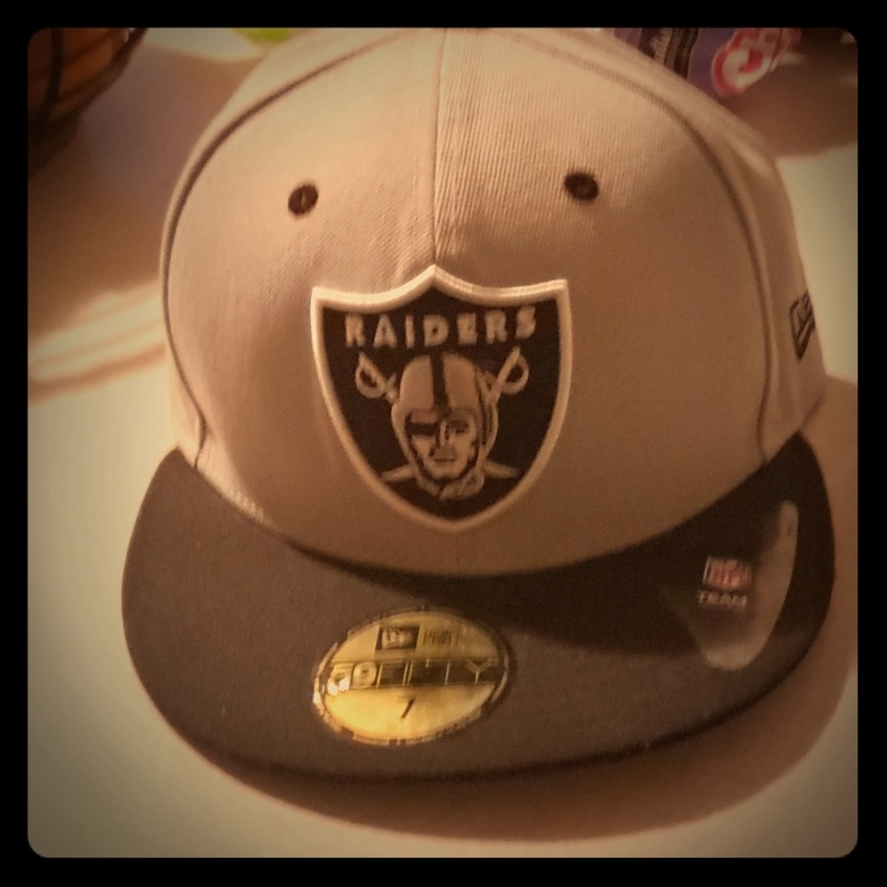 Fitted Raiders hat
